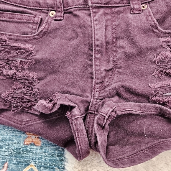 American Eagle Outfitters Maroon Wine Distressed Shortie Shorts 6 - Picture 2 of 5